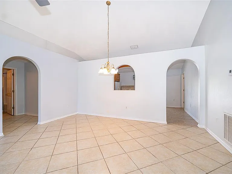 611 Baldwin Dr — Photo 5