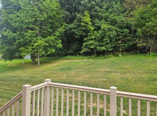 11481 2nd Str NE, Magnolia, OH