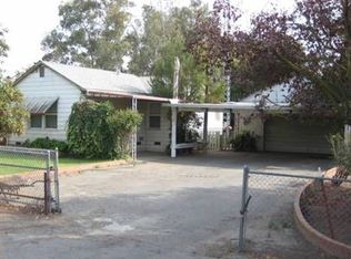 18042 S Von Glahn Ave, Escalon, CA 95320