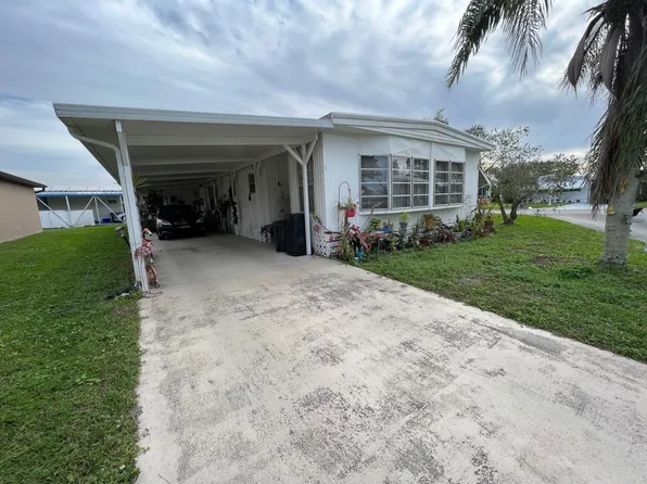 1 Juan Carlos Ln, Pt Saint Lucie, FL 34952