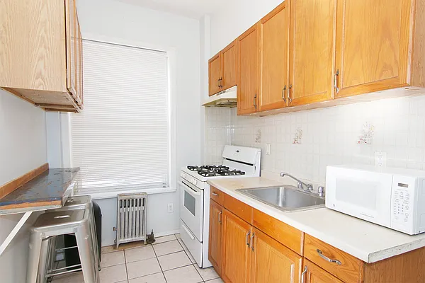 Rented by Modern Spaces | media 6