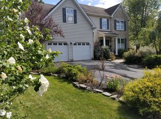 464 Longleaf Dr, Perkasie, PA 18944