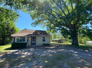 1607 Andes Rd, Knoxville, TN 37931