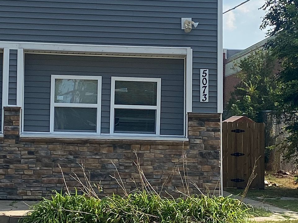 Side for rent