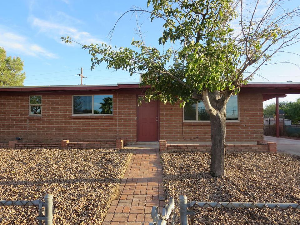1st image of 4008 E Frankfort Sv