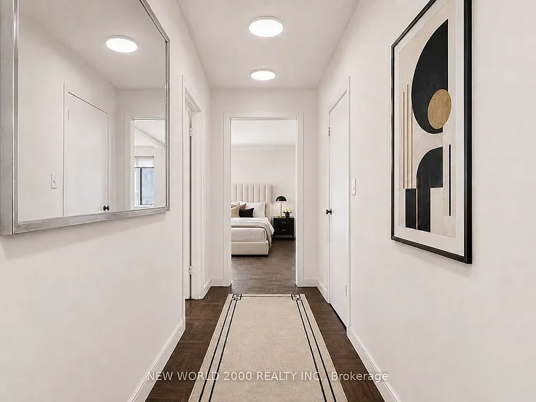 110 Saint Clair Ave W #902 — Photo 4