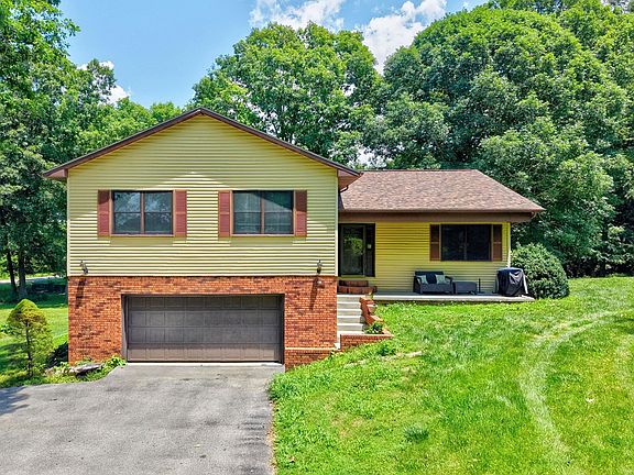 3rd image of 118 Phillipi Rd