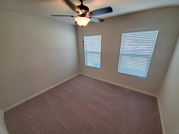 3rd image of 20 Orchid Ct