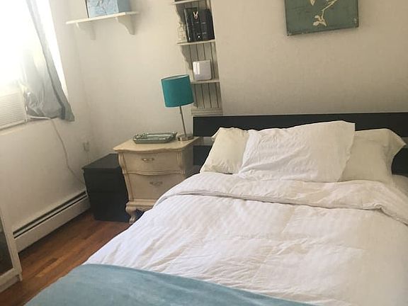 4th image of 105 E 100th St APT 5A
