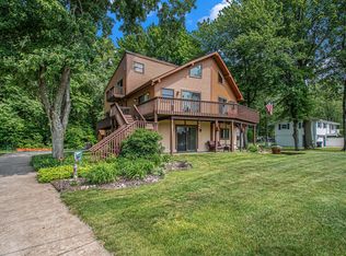 50041 David Dr, Dowagiac, MI 49047