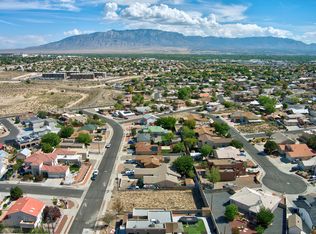 4832 Benton Ave NW, Albuquerque, NM 87114