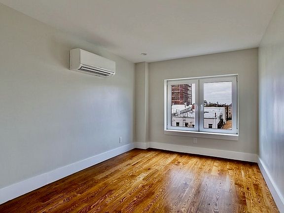 2nd image of 243 Suydam St #4N