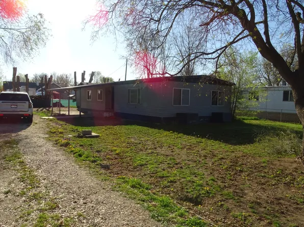 604 N Locust Ave, Kuna, ID 83634