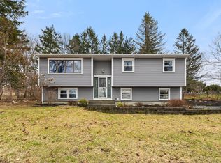 62 Horsepound Rd, Carmel, NY 10512