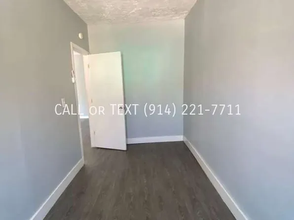 66 Herriot St, Yonkers, NY