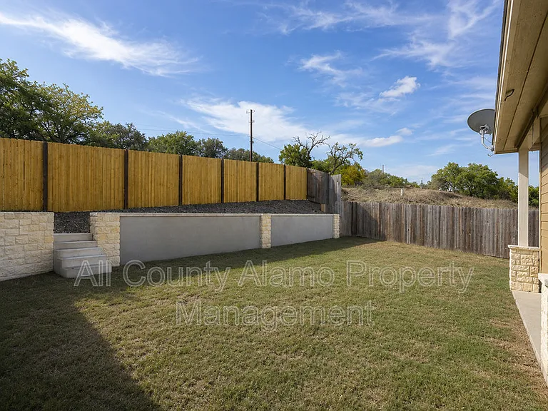 8311 Comanche Pass — Photo 25