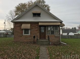 216 Elm St, Rossford, OH 43460