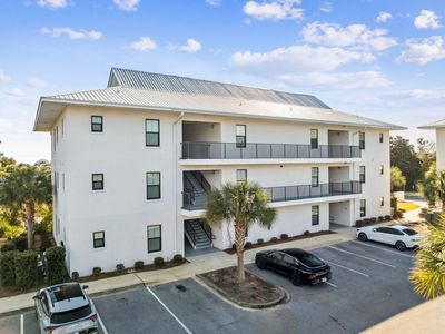 3938 W County Road 30a Hwy #611, Pt Washington, FL, 32459