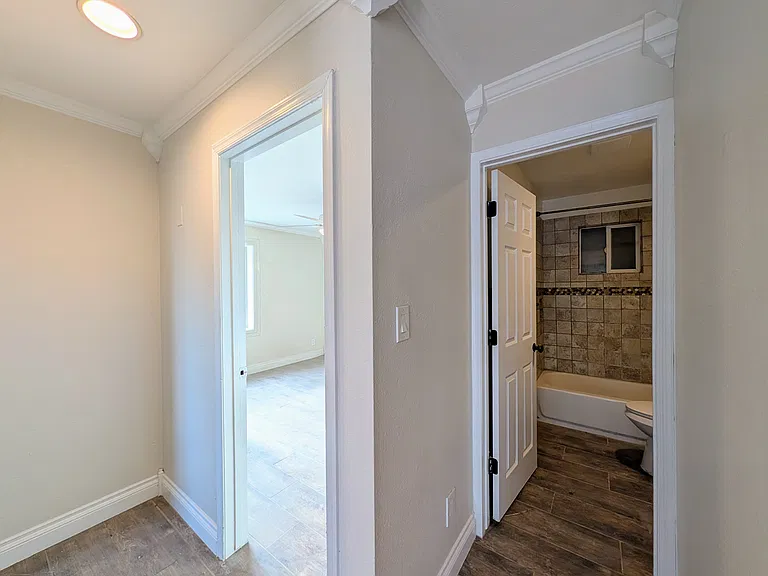 13208 W Tuckey Ln — Photo 14