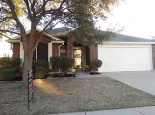 7222 Hillshire Ln, Sachse, TX 75048