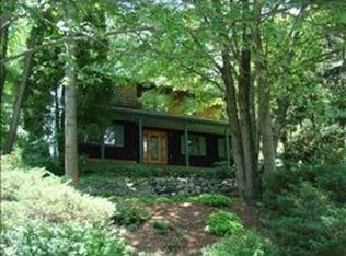 74 Regina Rd, Airmont, NY 10952