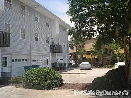 Front Parking
						:
						Condo is located second from the end.