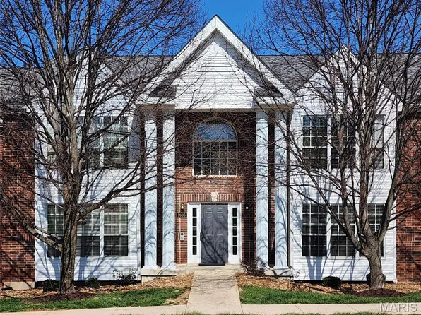 1605 Forest Springs Ln APT A, Ballwin, MO 63021
