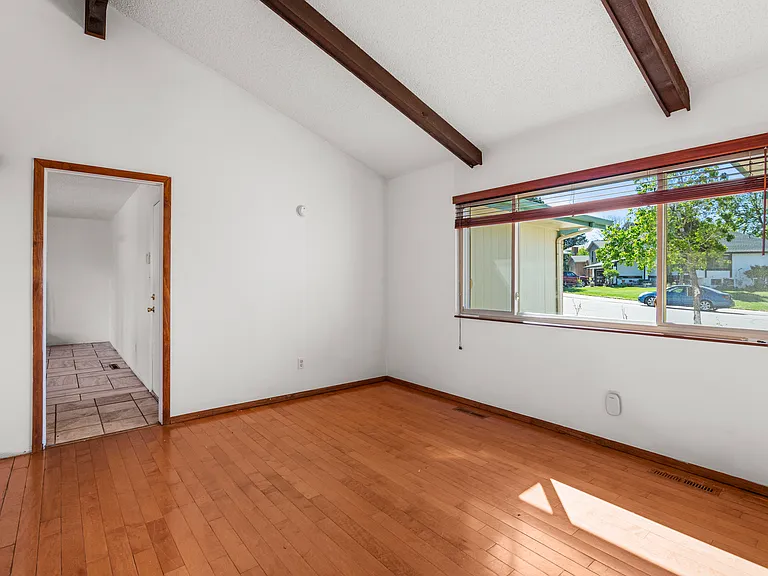 5916 Wolf Creek Pl — Photo 8
