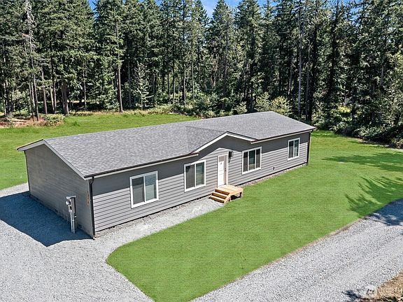 3rd image of 24819 160th Avenue E