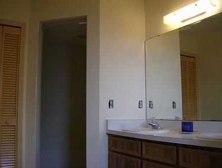 4th image of 2121 Opilana St