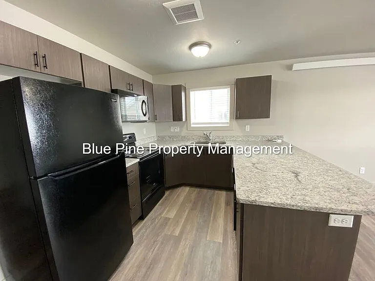 6255 N Freedom Rd #3 — Photo 6
