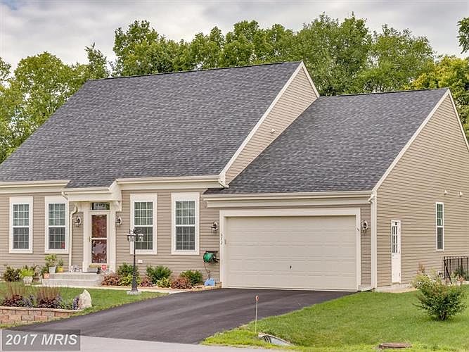 1st image of 672 Bashore Dr