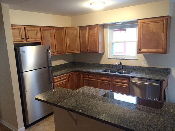 4th image of 5519 N College Ave