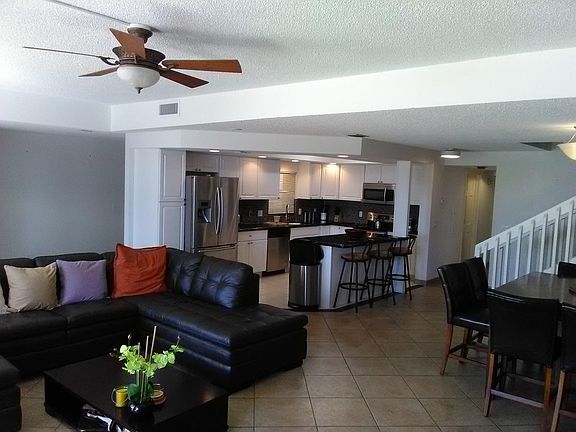 2nd image of 3972 N Ocean Dr #5