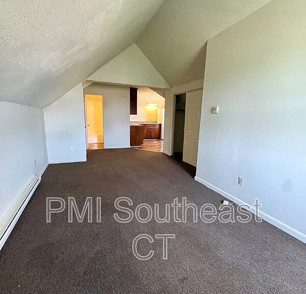 54 Hempstead St #3 — Photo 5