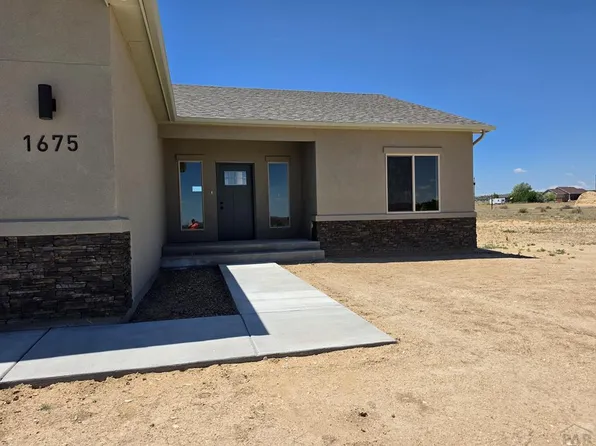 1675 N Lyon Dr, Pueblo West, CO 81007