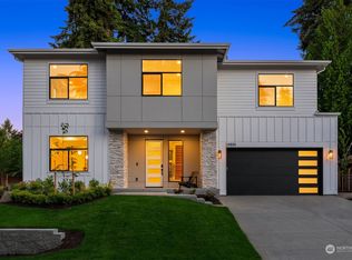 10935 NE 119th St, Kirkland, WA