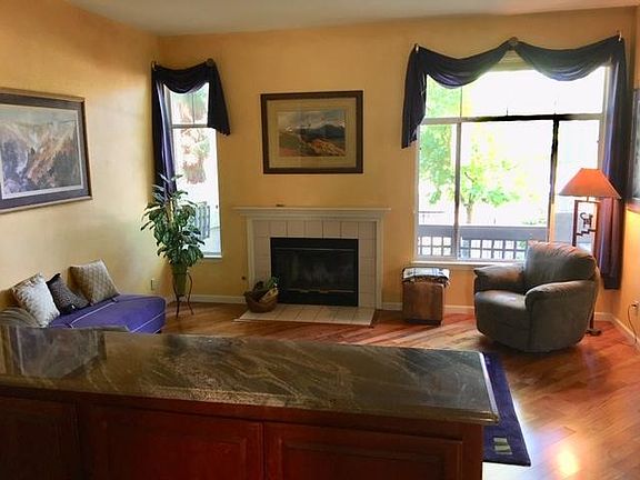 3rd image of 425 Camille Cir
