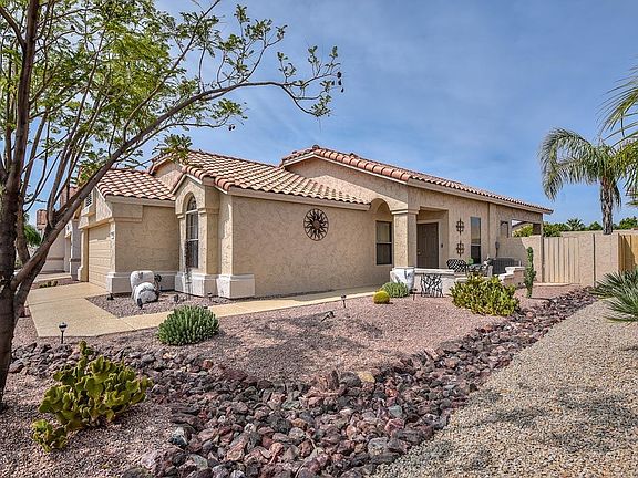 3rd image of 17510 N Phoenician Dr