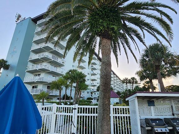 3rd image of 100 Silver Beach Ave APT 402