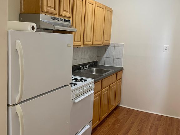 3rd image of 14 Highland Ave #1