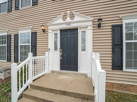 3rd image of 11215 Beauclaire Blvd