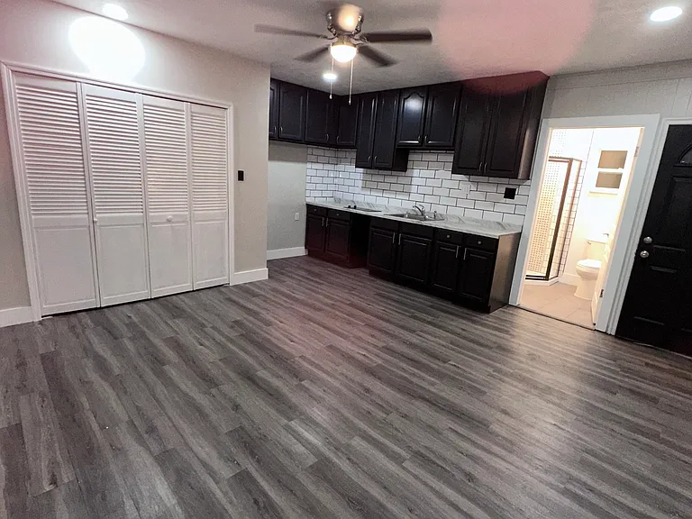 429 Ventura Ave — Photo 19