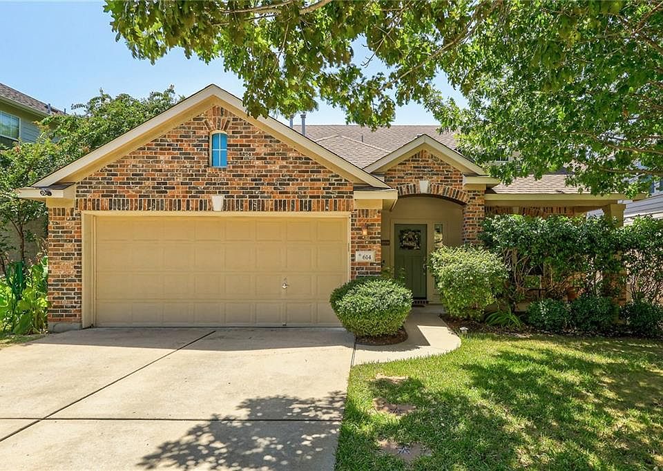1st image of 614 Crane Canyon Pl