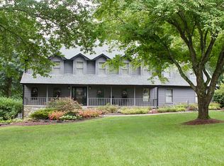 813 W Woodchase Rd, Farragut, TN 37934