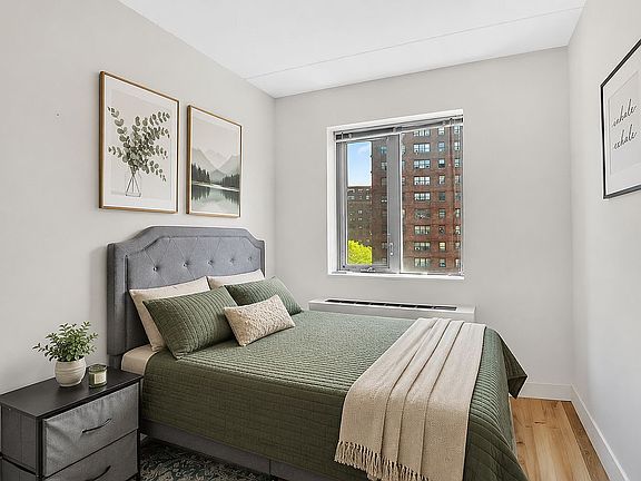 4th image of 1810 3rd Ave APT A8c