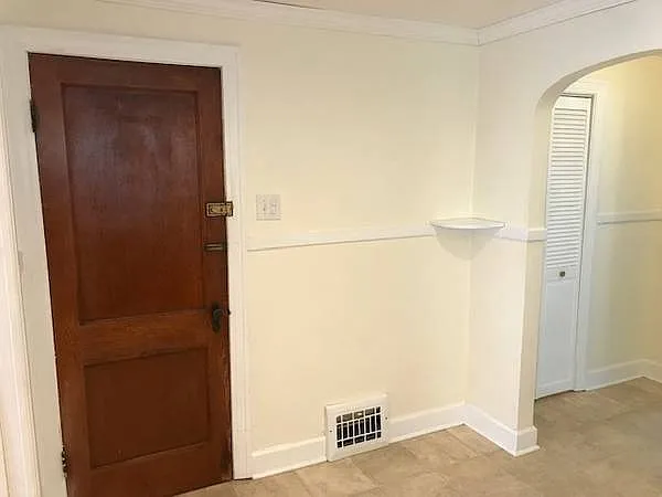 40 Claremont Ave — Photo 9