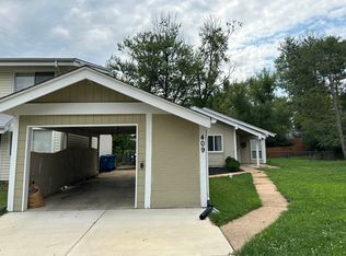 409 Far Hill Dr, Ballwin, MO 63021