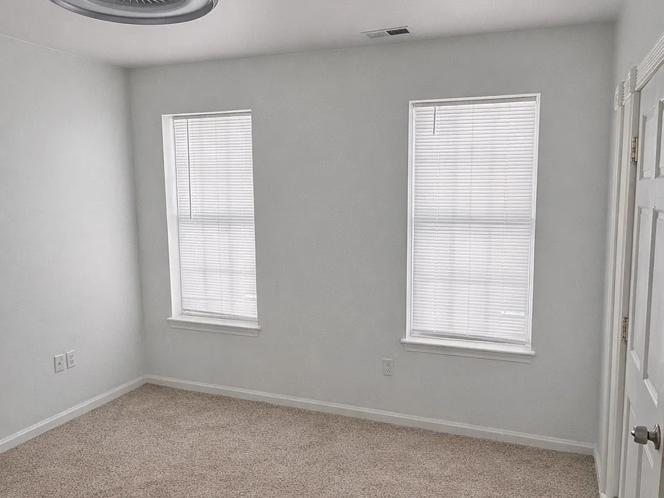 4 Lyford Ln #5