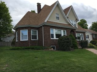 406 Winthrop St, Medford, MA 02155
